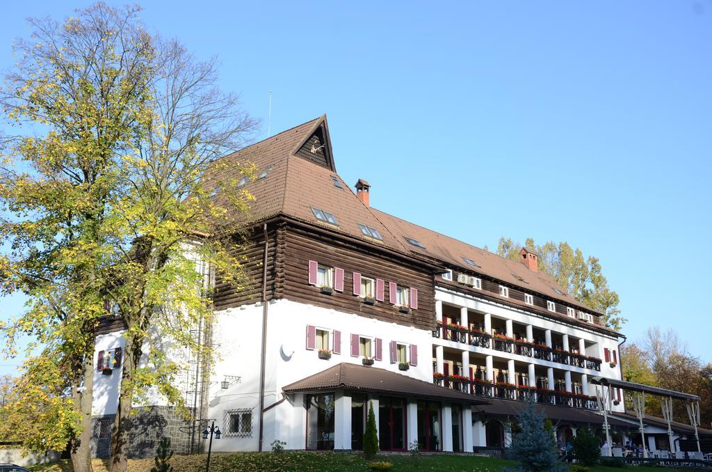 Hotel Gradina Morii Сигету-Мармацией Экстерьер фото