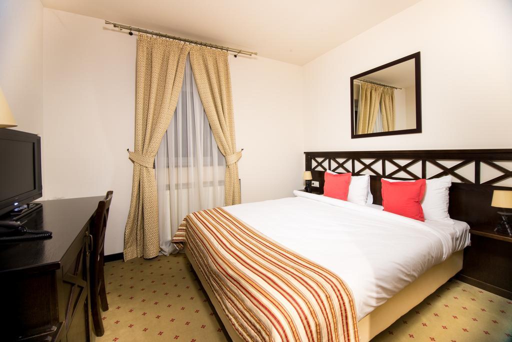 Hotel Gradina Morii Сигету-Мармацией Экстерьер фото